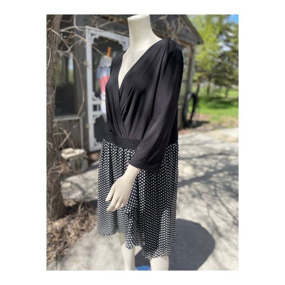 Lane Bryant Surplice Midi Dress Jersey Chiffon Black Grey Polkadot Sz 22 - Picture 5 of 7